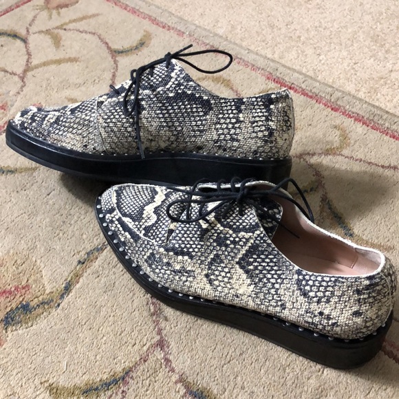 Loeffler Randall Frances Snake-Embossed Leather Studded Platform Oxford… - Picture 3 of 7